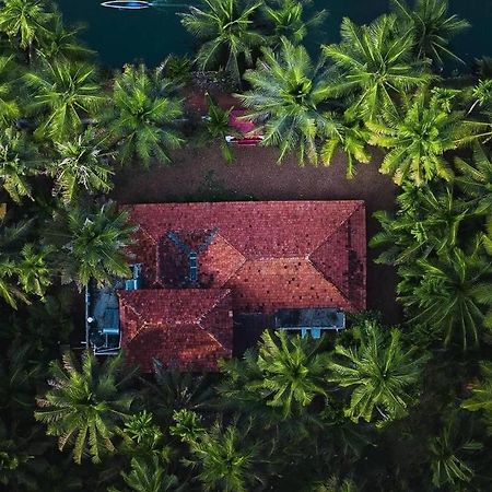 Cocozone Stays Alappuzha Экстерьер фото