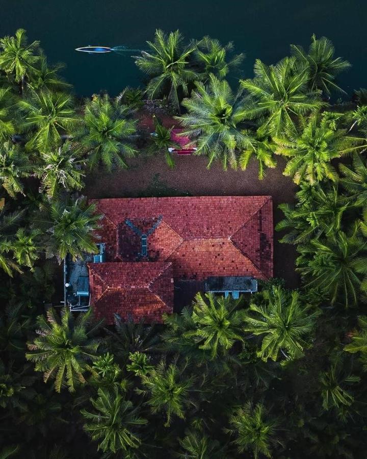 Cocozone Stays Alappuzha Экстерьер фото